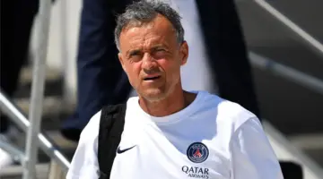 فيديو | لويس إنريكي يتفاعل مع فوز برشلونة بلقب الدوري الإسباني